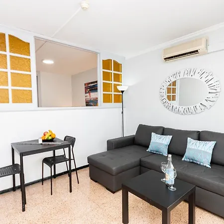 Serenity Yumbo - Europa 2min Yumbo - 5min From - Wifi Free - Air Conditioner - Private Services - Free Welcome Book - Cohote Conserjeria Gran Canaria * Playa del Inglés