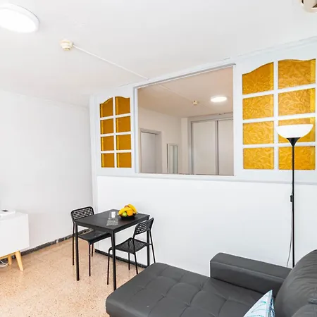 Apartment Serenity Yumbo: Beachside With Free Wi-fi And Concierge *